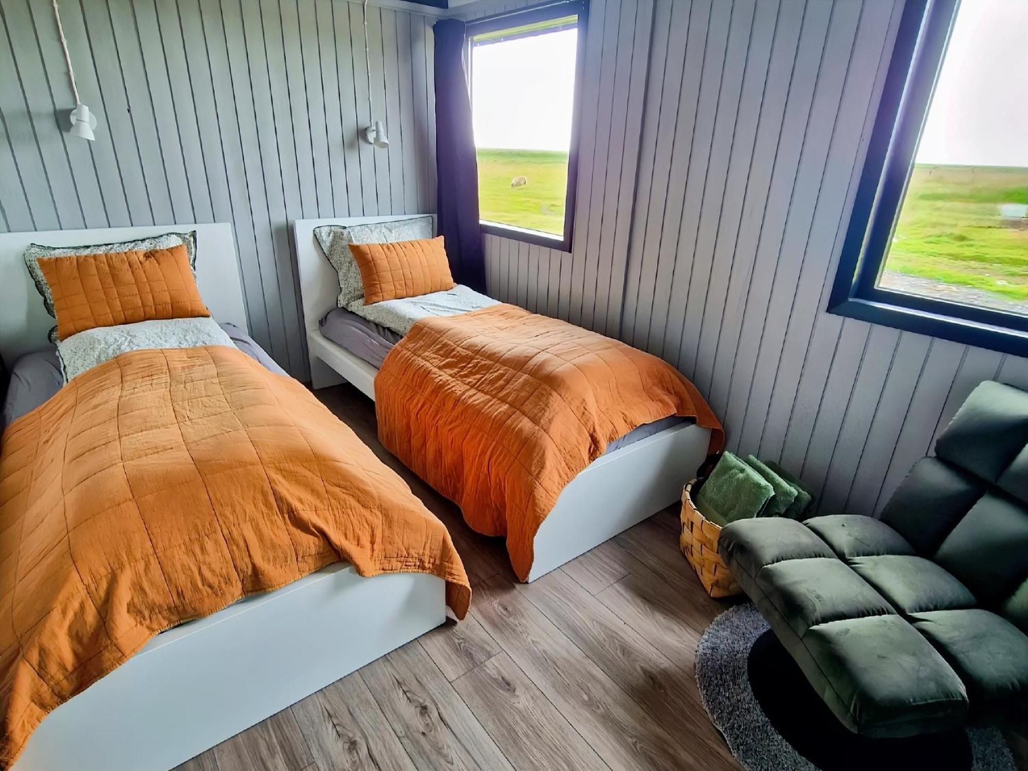 Ferienhaus Farm With Private Hot Tub *
